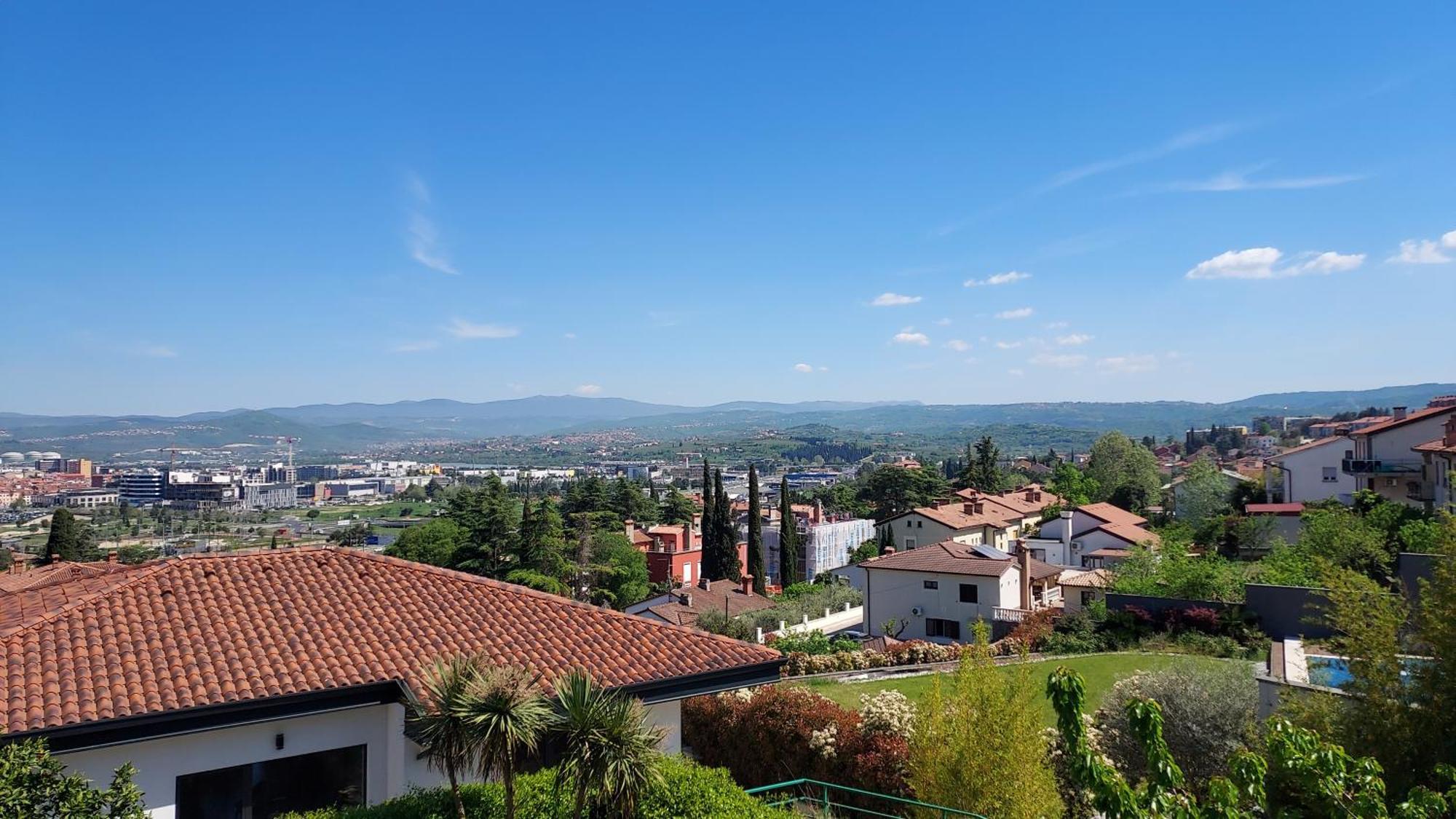 Apartment By The Castle Capodistria Esterno foto